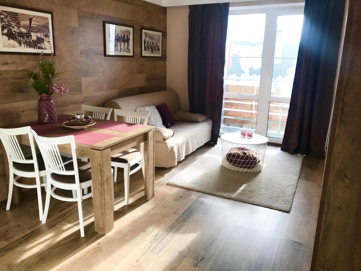 Apartmany Gryf Harrachov Eksteriør billede