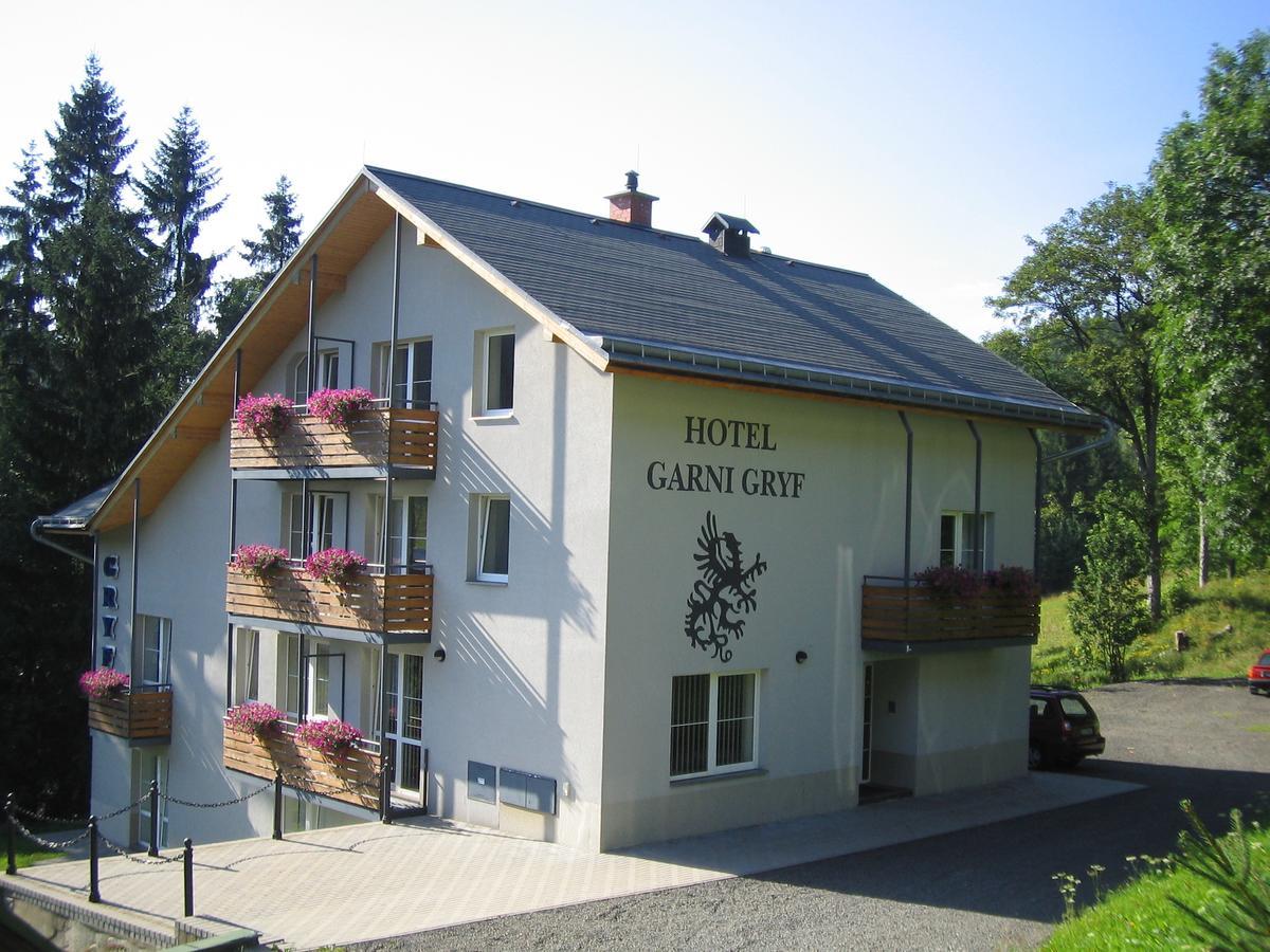 Apartmany Gryf Harrachov Eksteriør billede