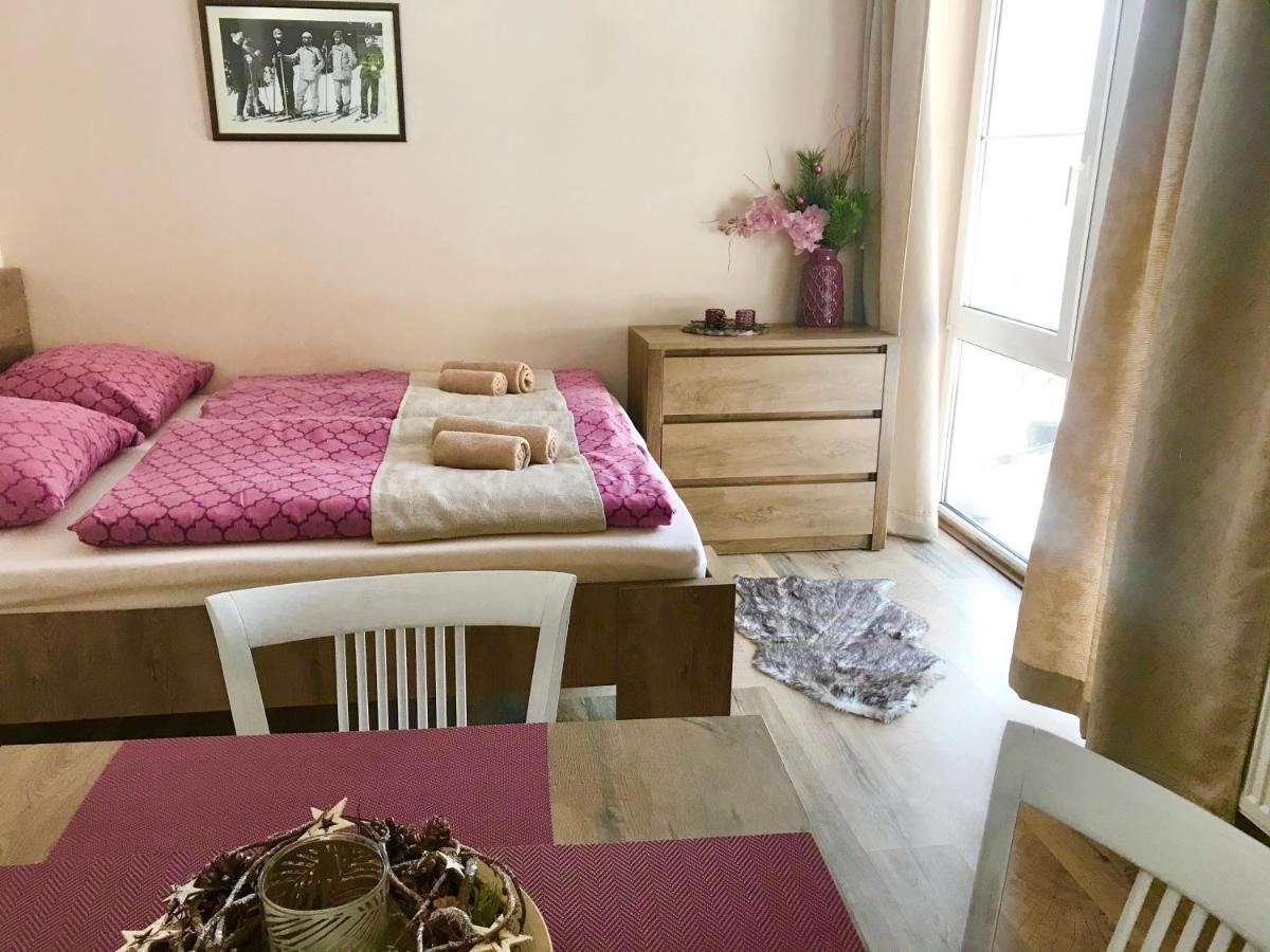 Apartmany Gryf Harrachov Eksteriør billede